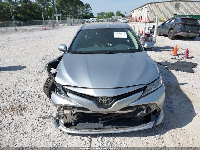 Aukcja sprzedaży 2018 Toyota Camry Le, vin: 4T1B11HKXJU571230, numer aukcji: 44873750