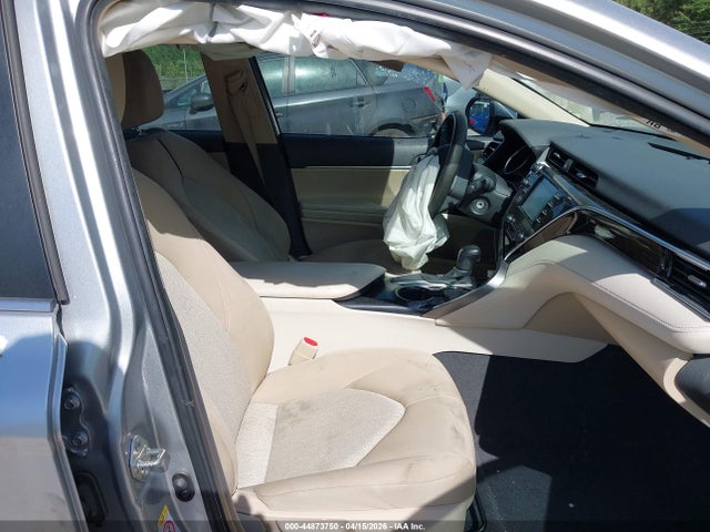 Aukcja sprzedaży 2018 Toyota Camry Le, vin: 4T1B11HKXJU571230, numer aukcji: 44873750