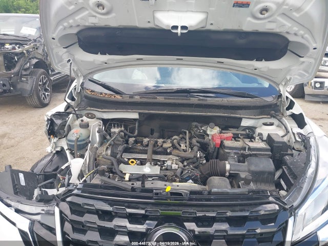 2023 Nissan Kicks Sv Xtronic Cvt მანქანა იყიდება აუქციონზე, vin: 3N1CP5CV1PL555858, აუქციონის ნომერი: 44873768