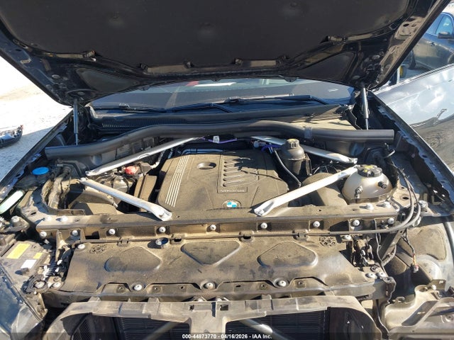 2022 Bmw X6 Xdrive40i მანქანა იყიდება აუქციონზე, vin: 5UXCY6C05N9M61281, აუქციონის ნომერი: 44873770