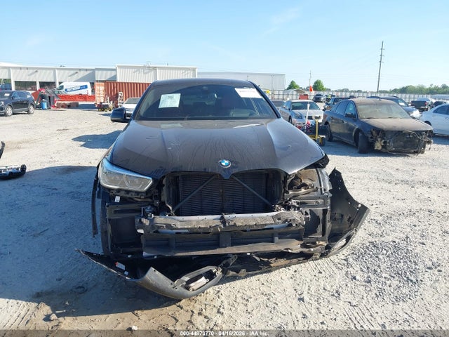 2022 Bmw X6 Xdrive40i მანქანა იყიდება აუქციონზე, vin: 5UXCY6C05N9M61281, აუქციონის ნომერი: 44873770