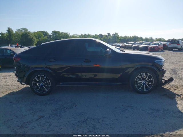 2022 Bmw X6 Xdrive40i მანქანა იყიდება აუქციონზე, vin: 5UXCY6C05N9M61281, აუქციონის ნომერი: 44873770
