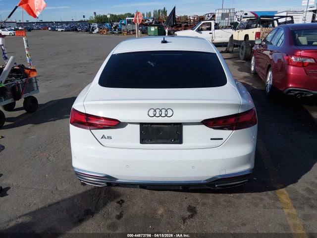 2024 Audi A5 Sportback Premium Plus 45 Tfsi Quattro S Tronic მანქანა იყიდება აუქციონზე, vin: WAUFACF59RA016309, აუქციონის ნომერი: 44873786