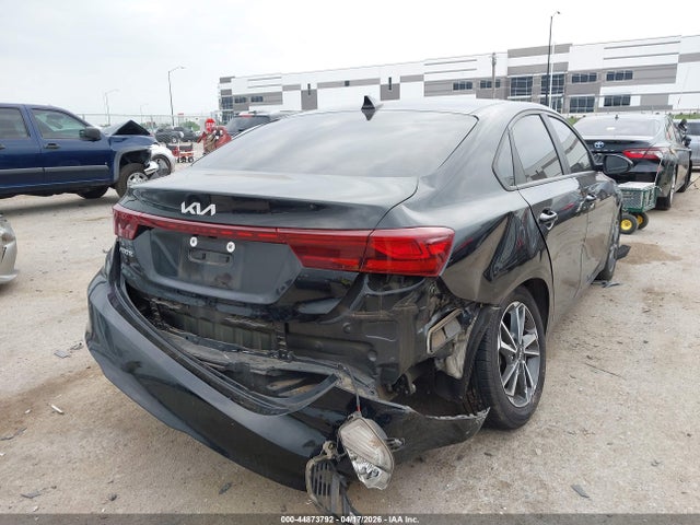 Продажа на аукционе авто 2022 Kia Forte Lxs, vin: 3KPF24AD1NE415971, номер лота: 44873792