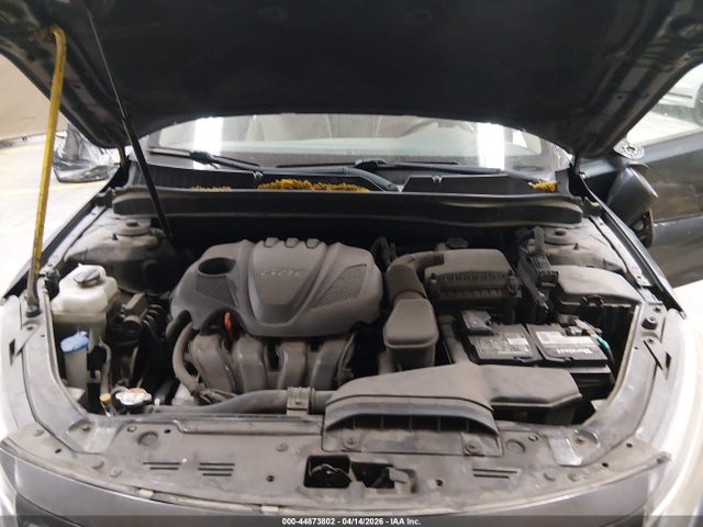 Продажа на аукционе авто 2015 Kia Optima Lx, vin: KNAGM4A76F5631866, номер лота: 44873802