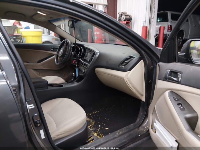 Продажа на аукционе авто 2015 Kia Optima Lx, vin: KNAGM4A76F5631866, номер лота: 44873802