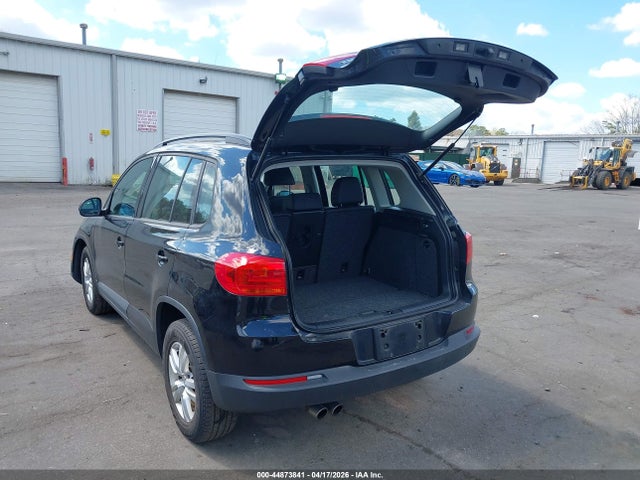 Продаж на аукціоні авто 2016 Volkswagen Tiguan S, vin: WVGBV7AX7GW013605, номер лоту: 44873841