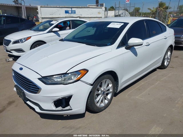 Ford Fusion Hybrid Se 2020 3FA6P0LU4LR113030 Image 2