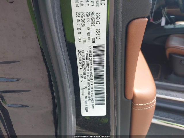 Продажа на аукционе авто 2013 Jeep Grand Cherokee Overland Summit, vin: 1C4RJECG6DC597833, номер лота: 44873855