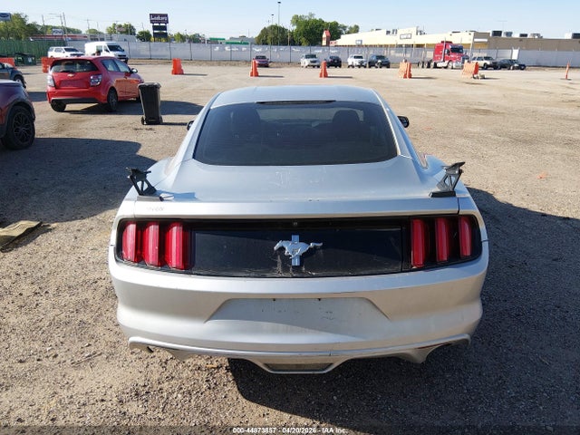 Ford Mustang V6 2015 1FA6P8AM2F5318709 Image 17