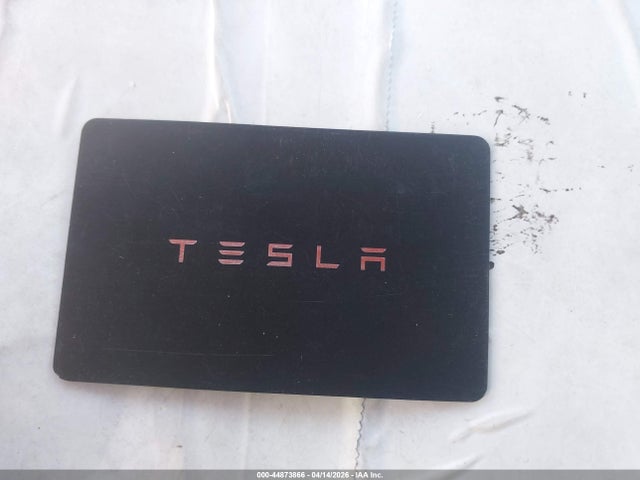 44873866 :رقم المزاد ، 5YJ3E1EA7KF395529 vin ، 2019 Tesla Model 3 مزاد بيع