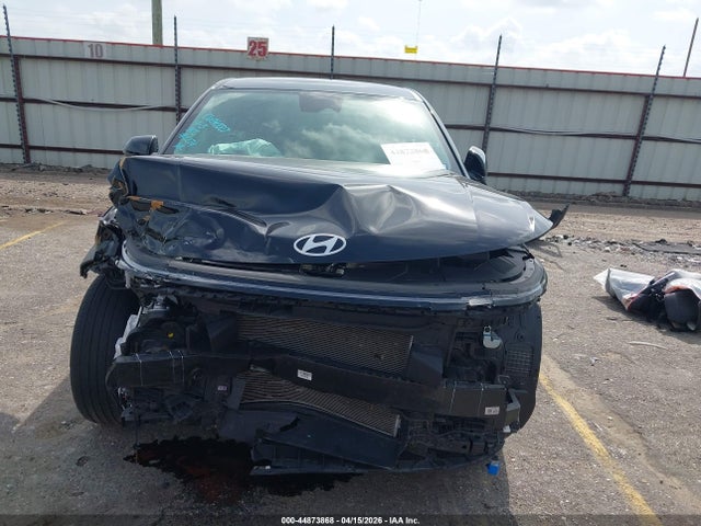 2025 Hyundai Kona Se მანქანა იყიდება აუქციონზე, vin: KM8HA3AB1SU261274, აუქციონის ნომერი: 44873868