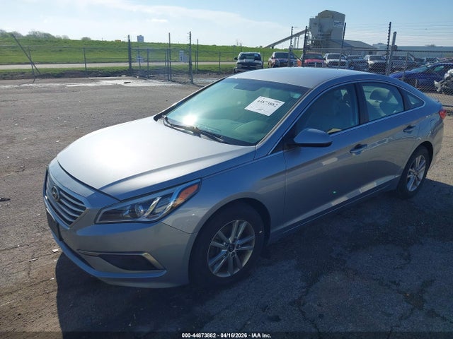 2017 HYUNDAI SONATA 5NPE24AFXHH456211 Photo 1