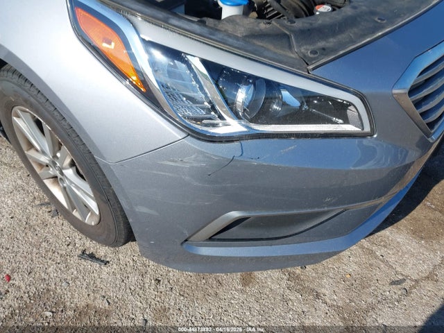 2017 HYUNDAI SONATA 5NPE24AFXHH456211 Photo 5