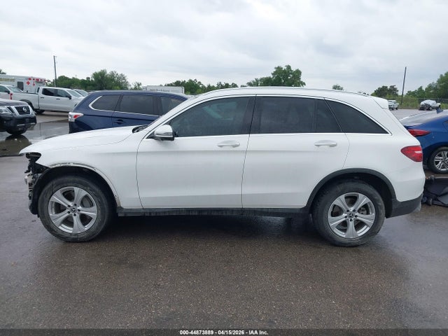 44873889 :رقم المزاد ، WDC0G4JB5JV111211 vin ، 2018 Mercedes-benz Glc 300 مزاد بيع