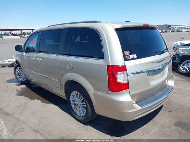 44873898 :رقم المزاد ، 2C4RC1CGXFR728887 vin ، 2015 Chrysler Town & Country Touring-l مزاد بيع