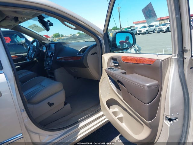 44873898 :رقم المزاد ، 2C4RC1CGXFR728887 vin ، 2015 Chrysler Town & Country Touring-l مزاد بيع