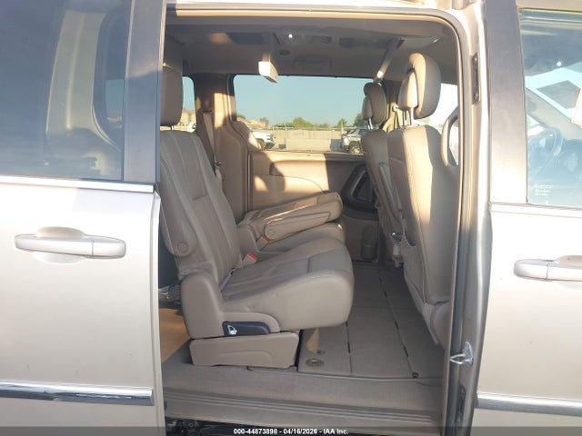 44873898 :رقم المزاد ، 2C4RC1CGXFR728887 vin ، 2015 Chrysler Town & Country Touring-l مزاد بيع