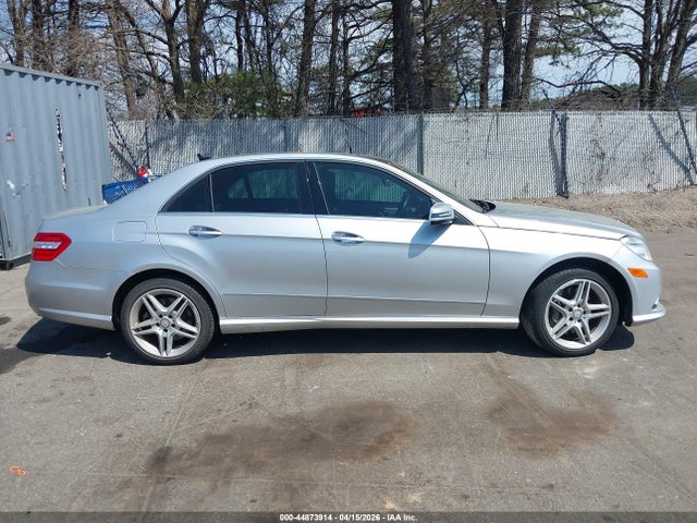 2011 Mercedes-benz E 550 4matic მანქანა იყიდება აუქციონზე, vin: WDDHF9AB1BA442780, აუქციონის ნომერი: 44873914