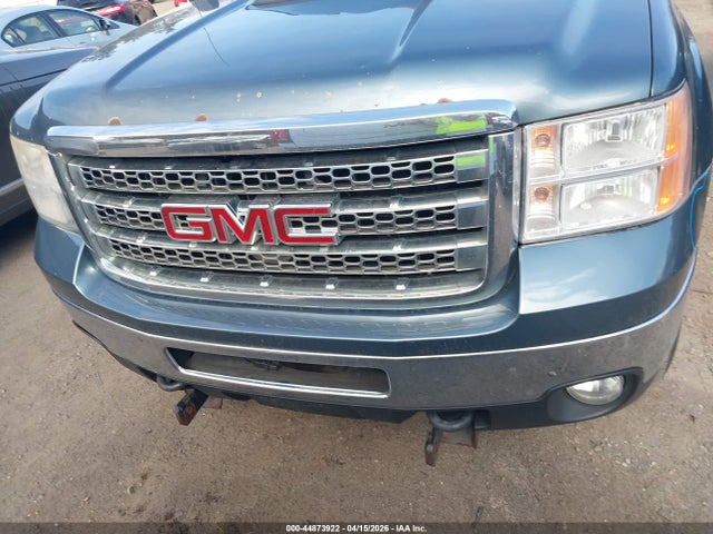 2014 Gmc Sierra 2500hd Sle მანქანა იყიდება აუქციონზე, vin: 1GT120CGXEF113238, აუქციონის ნომერი: 44873922