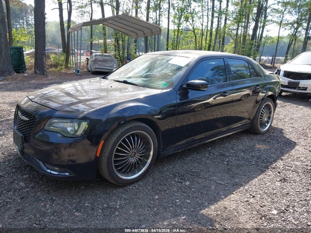44873938 :رقم المزاد ، 2C3CCABT6FH921066 vin ، 2015 Chrysler 300 300s مزاد بيع