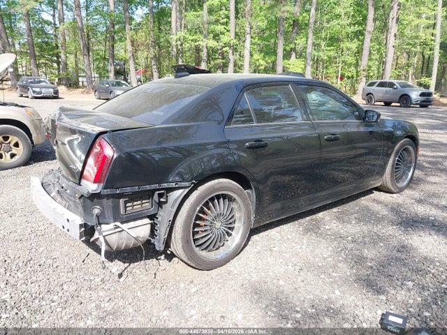 44873938 :رقم المزاد ، 2C3CCABT6FH921066 vin ، 2015 Chrysler 300 300s مزاد بيع