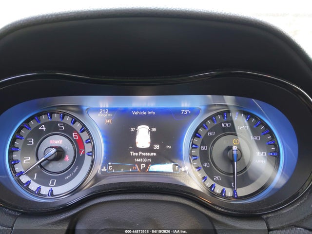 44873938 :رقم المزاد ، 2C3CCABT6FH921066 vin ، 2015 Chrysler 300 300s مزاد بيع