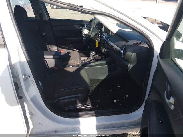 Auction sale of the 2021 Kia Forte Lxs, vin: 3KPF24AD0ME290637, lot number: 44873981