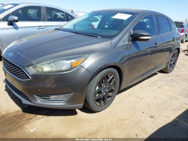 1FADP3K23FL248897 Ford FOCUS SE