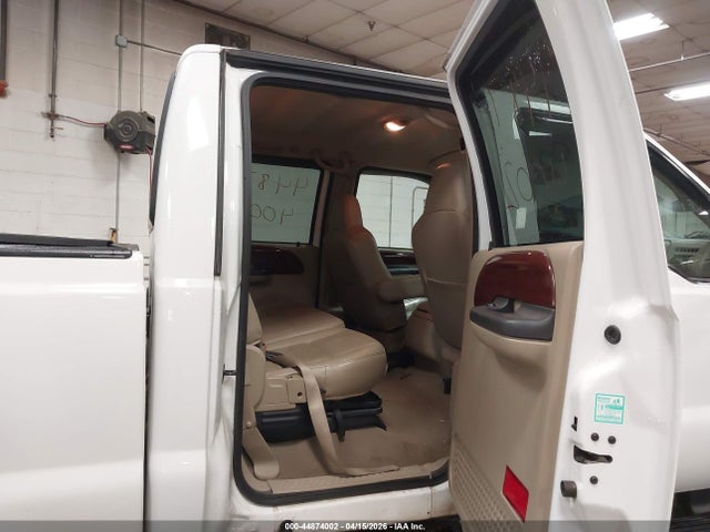 Продаж на аукціоні авто 2006 Ford F-250 Lariat/xl/xlt, vin: 1FTSW21556ED32301, номер лоту: 44874002