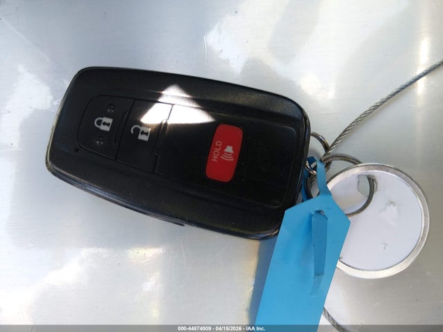 Toyota Prius Two 2017 JTDKBRFU0H3031986 Image 11