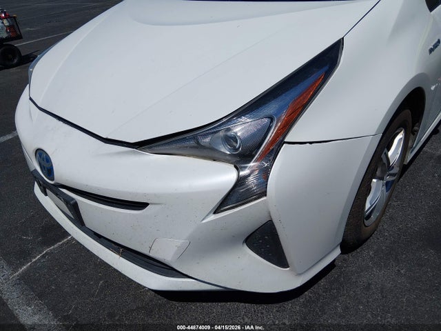Toyota Prius Two 2017 JTDKBRFU0H3031986 Image 6
