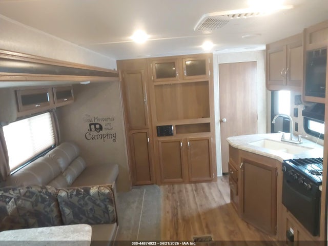 5ZT2CAUB4HU027836 Coachmen Catalina