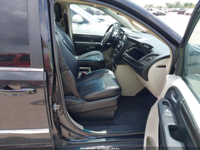 44874032 :رقم المزاد ، 2C4RC1BGXFR545118 vin ، 2015 Chrysler Town & Country Touring مزاد بيع