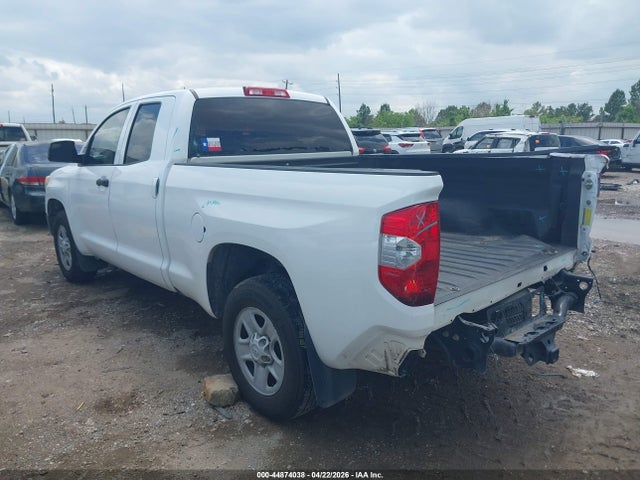 5TFRM5F18HX114209 Toyota Tundra Sr 4.6l V8