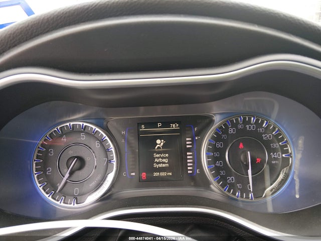 Продаж на аукціоні авто 2015 Chrysler 200 Limited, vin: 1C3CCCAB7FN546185, номер лоту: 44874041