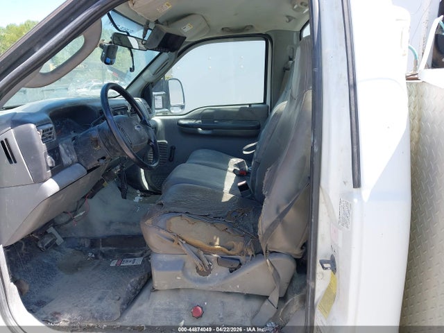 Продажа на аукционе авто 2003 Ford F-550 Xl/xlt, vin: 1FDAF56SX3EB85282, номер лота: 44874049