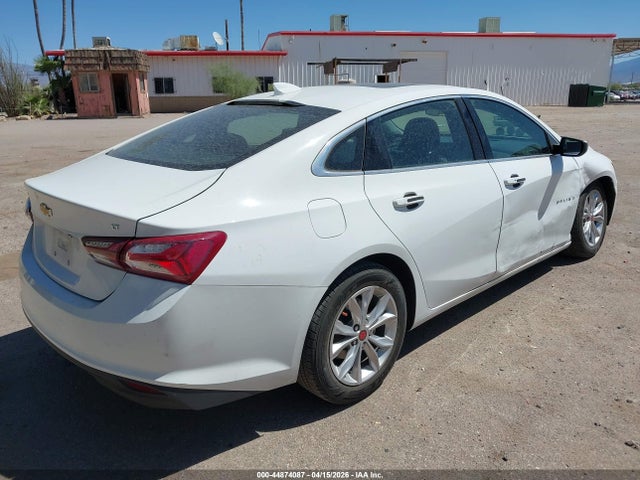 1G1ZD5ST9NF116102 Chevrolet Malibu Fwd Lt