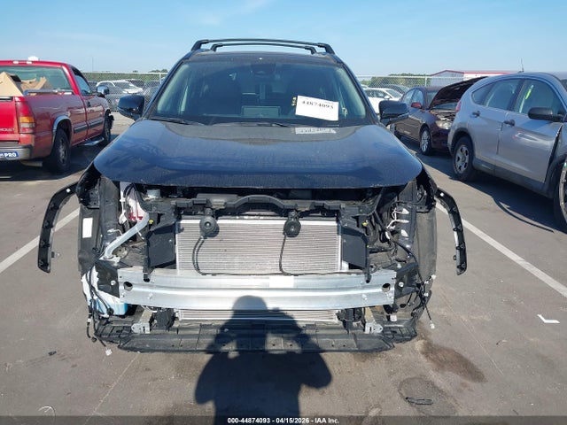 Продажа на аукционе авто 2024 Toyota Rav4 Xle Premium, vin: 2T3C1RFV6RC295200, номер лота: 44874093