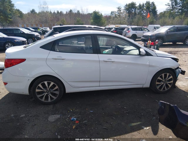 KMHCU4AE5FU821773 Hyundai ACCENT GLS