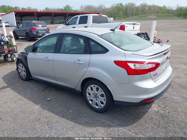 2012 Ford Focus Se მანქანა იყიდება აუქციონზე, vin: 1FAHP3F21CL214254, აუქციონის ნომერი: 44874104