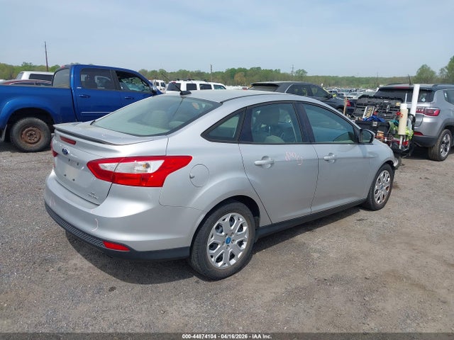 2012 Ford Focus Se მანქანა იყიდება აუქციონზე, vin: 1FAHP3F21CL214254, აუქციონის ნომერი: 44874104