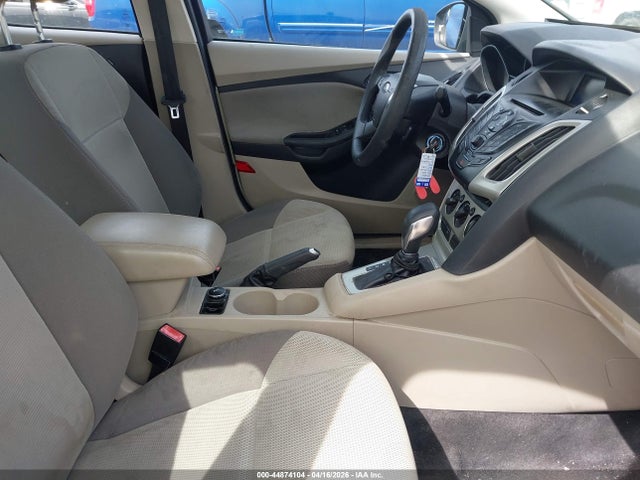 2012 Ford Focus Se მანქანა იყიდება აუქციონზე, vin: 1FAHP3F21CL214254, აუქციონის ნომერი: 44874104