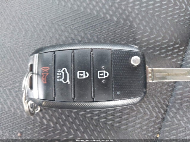 Продажа на аукционе авто 2020 Kia Sportage Lx, vin: KNDPM3AC2L7630174, номер лота: 44874103