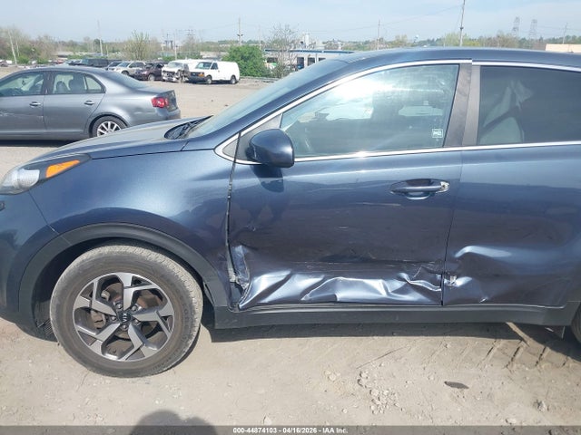 Продажа на аукционе авто 2020 Kia Sportage Lx, vin: KNDPM3AC2L7630174, номер лота: 44874103