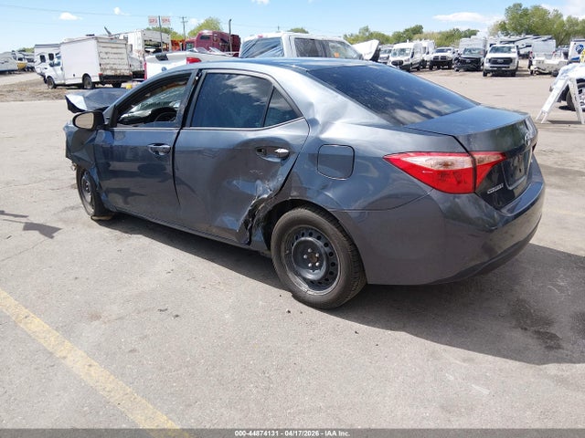 Toyota COROLLA LE 2017 5YFBURHE3HP687591 Image 3