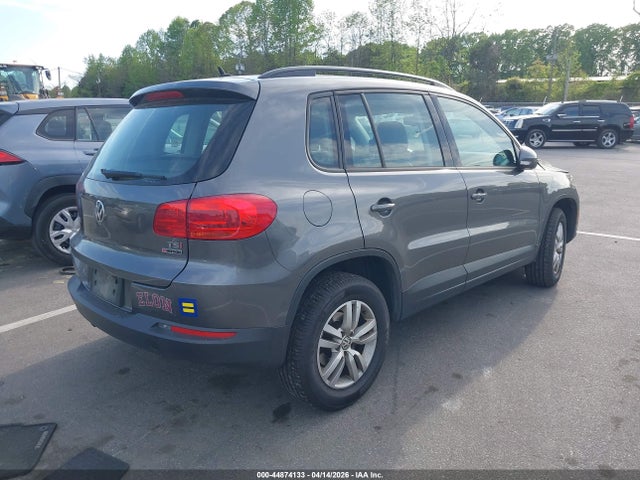 Продаж на аукціоні авто 2016 Volkswagen Tiguan S, vin: WVGBV7AX9GW520179, номер лоту: 44874133