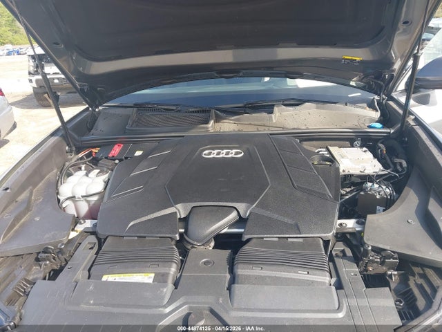 2019 Audi Q8 55 Premium მანქანა იყიდება აუქციონზე, vin: WA1FVAF11KD022743, აუქციონის ნომერი: 44874135