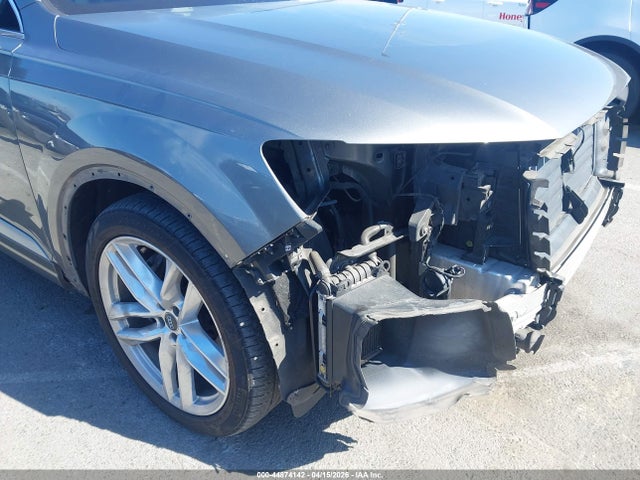 Продаж на аукціоні авто 2017 Audi Q7 3.0t Premium, vin: WA1VAAF79HD002566, номер лоту: 44874142
