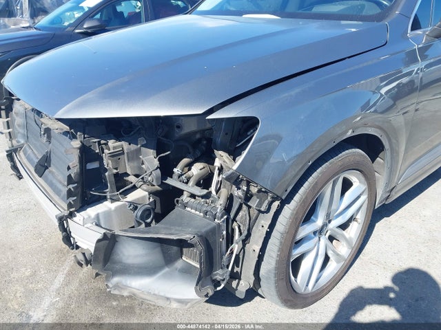 Продаж на аукціоні авто 2017 Audi Q7 3.0t Premium, vin: WA1VAAF79HD002566, номер лоту: 44874142